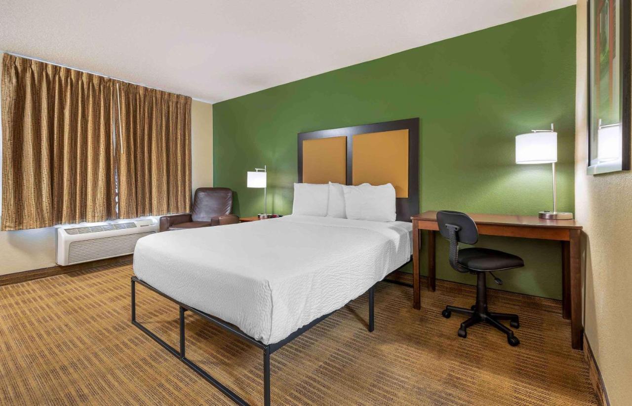 Extended Stay America Suites - Indianapolis - Airport Exterior foto
