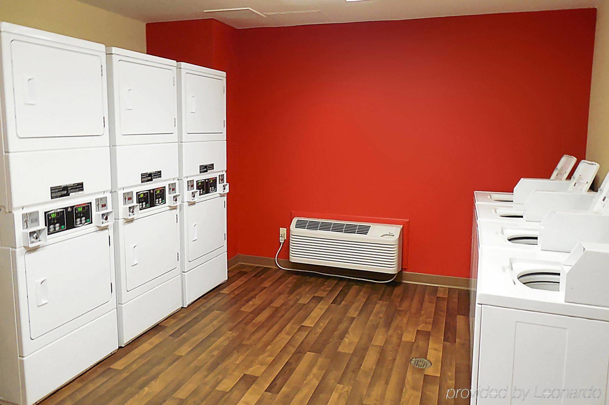 Extended Stay America Suites - Indianapolis - Airport Exterior foto